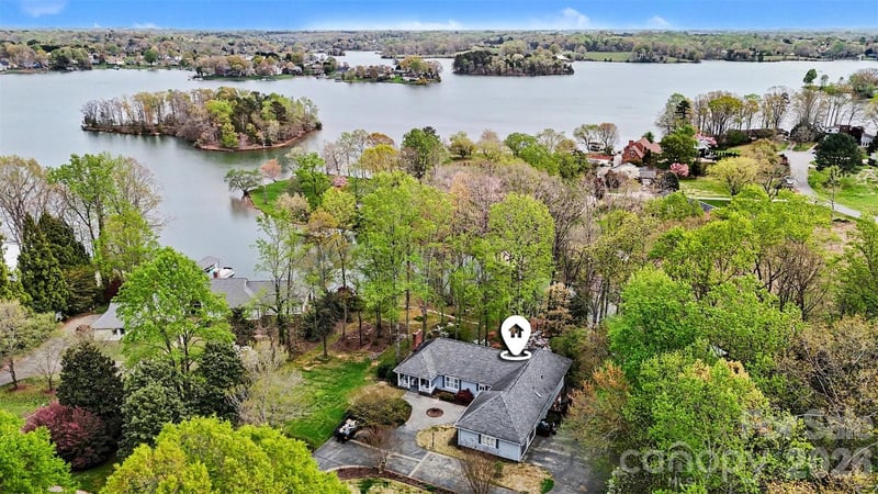 185 Appian Way, Shelby, NC - 4 beds, 4 baths, 6,086 sqft - $1,300,000