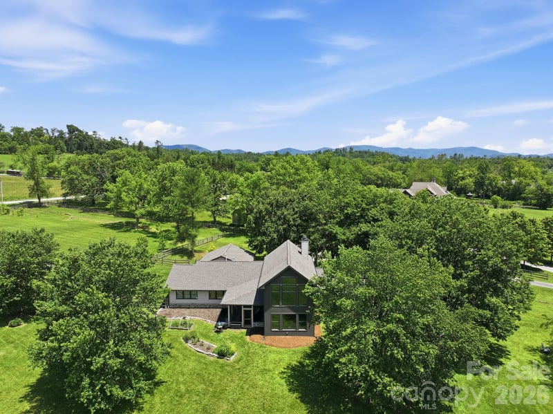 114 Cane Creek Ranch Drive, Fletcher, NC - 3 beds, 2.5 baths, 3,227 sqft - $1,450,000