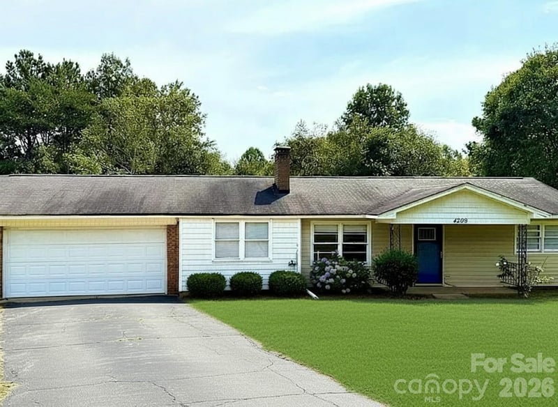 4209 Homeplace Drive, Shelby, NC - 2 beds, 1 bath, 1,464 sqft - $165,000