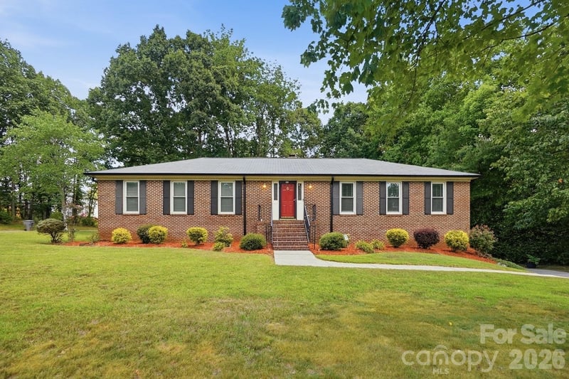 701 Blue Rock Drive, Charlotte, NC - 3 beds, 2 baths, 3,059 sqft - $425,000