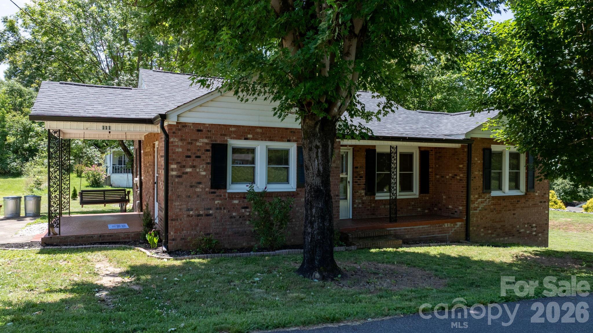 111 Cross Memorial Avenue, Morganton, NC. property listing photo