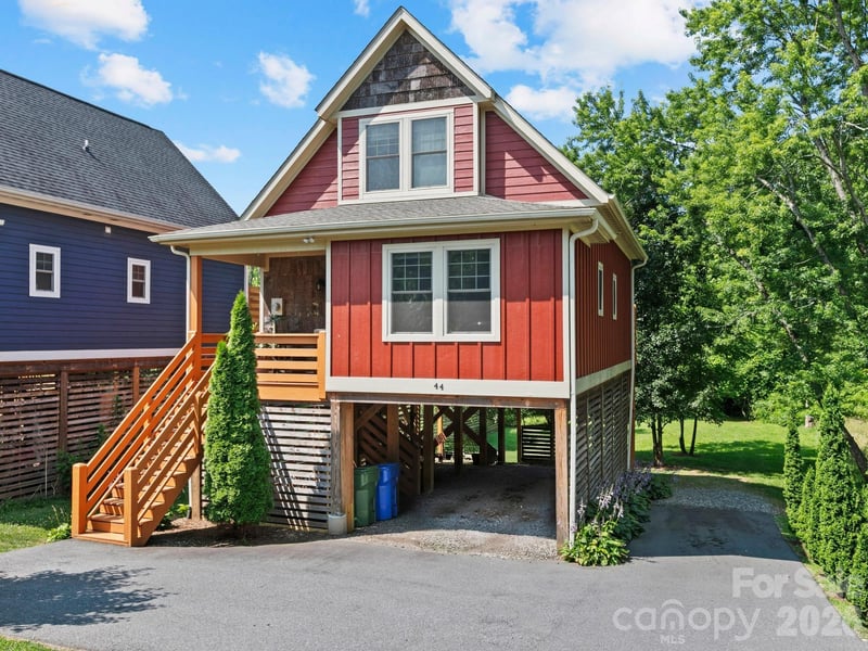 44 Old County Home Road, Asheville, NC - 3 beds, 2.5 baths, 1,377 sqft - $375,000