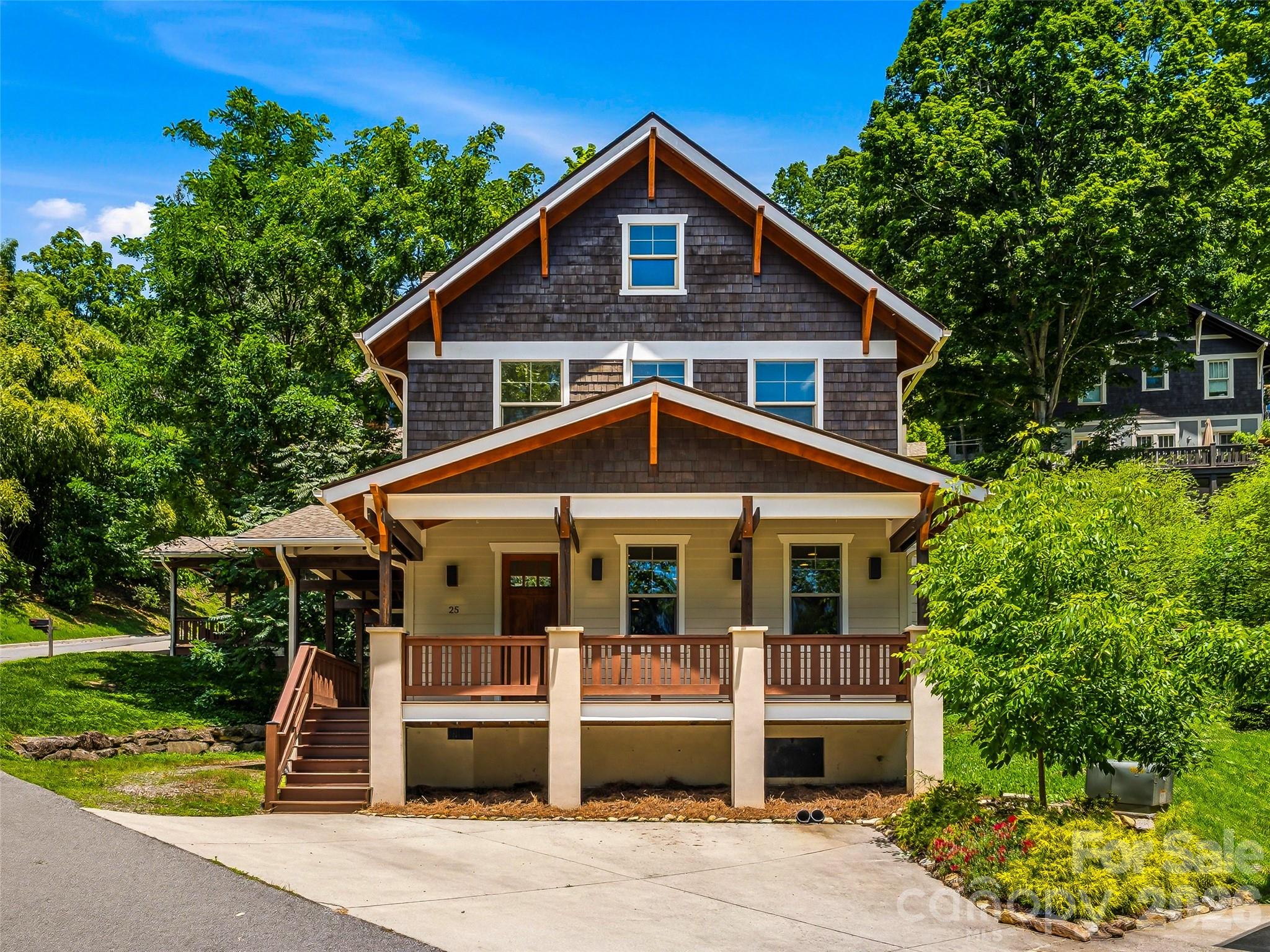 25 Shady Park Lane, Asheville, NC. property listing photo