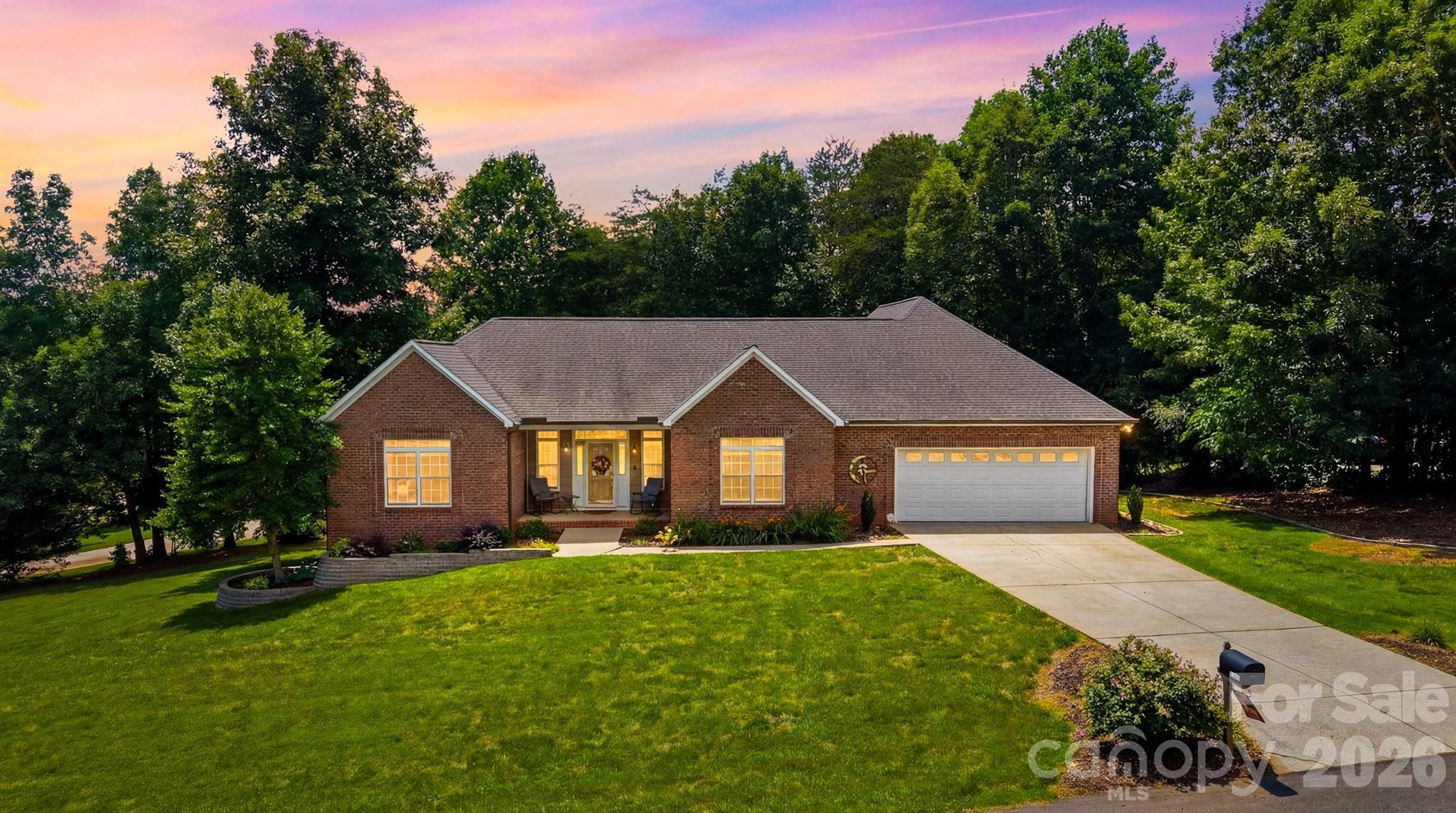 4305 Cottingham Drive, Hickory, NC. property listing photo