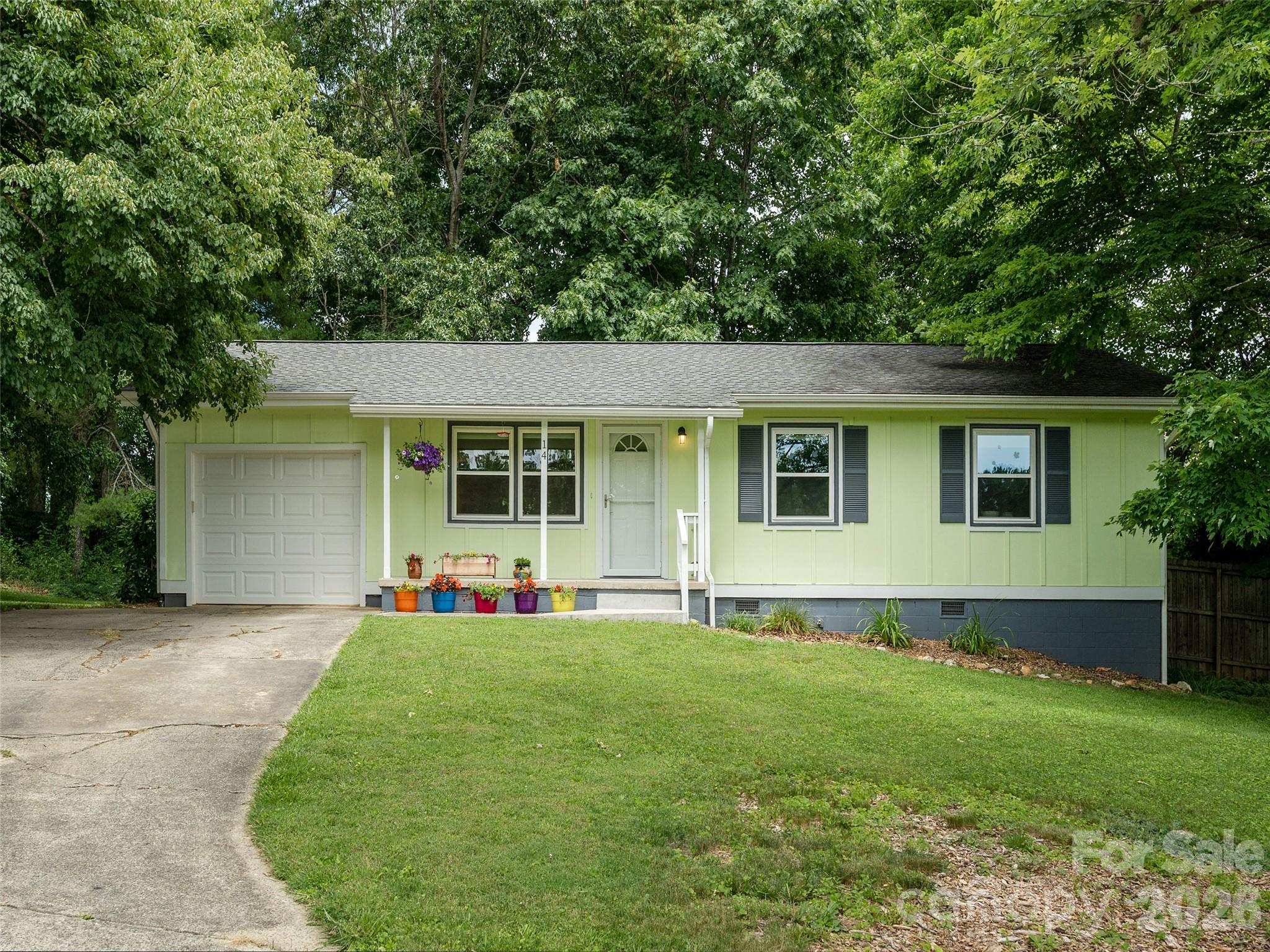 14 Fox Run Place, Fairview, NC. property listing photo
