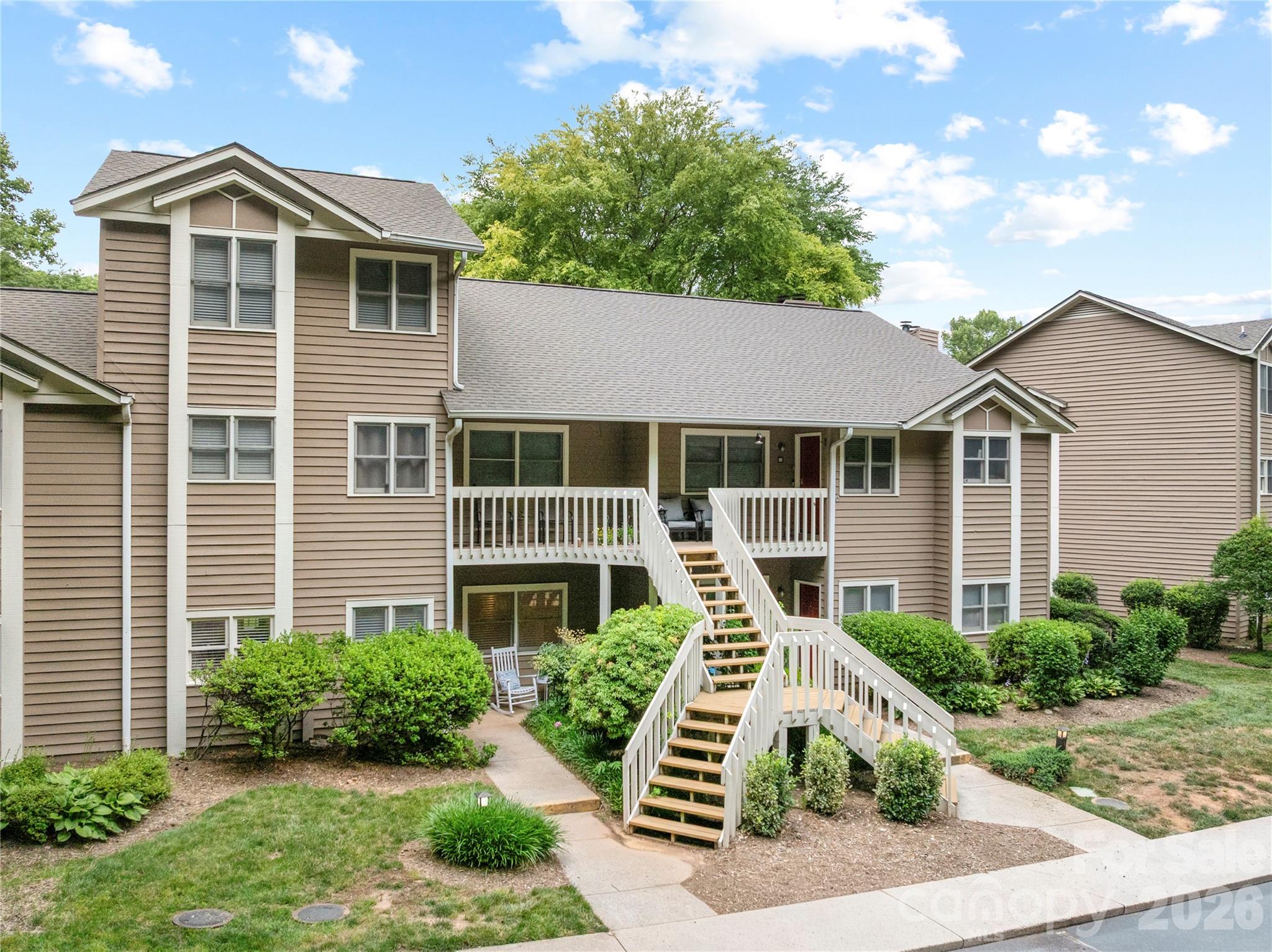 20 Timberlake Drive, Asheville, NC. property listing photo