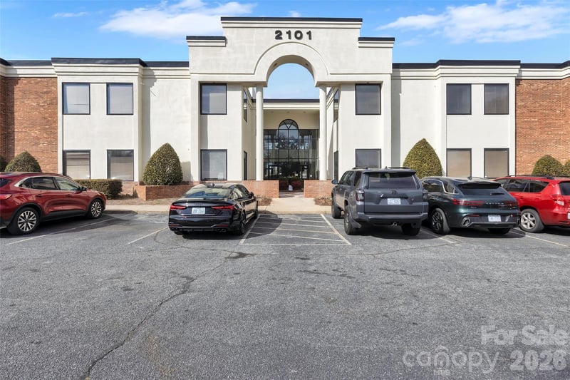 2101 Sardis Road N Apt 206A, Charlotte, NC -  - $279,000