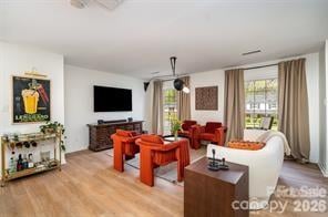 3524 Donovan Place, Charlotte, NC - 4 beds, 2.5 baths, 2,002 sqft - $2,600