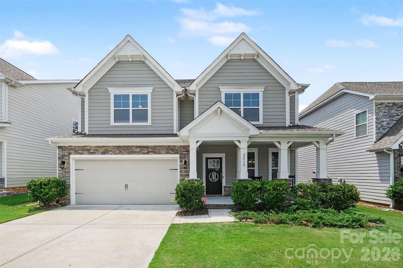 2010 Burton Point Court, Waxhaw, NC - 4 beds, 4 baths, 2,831 sqft - $550,000