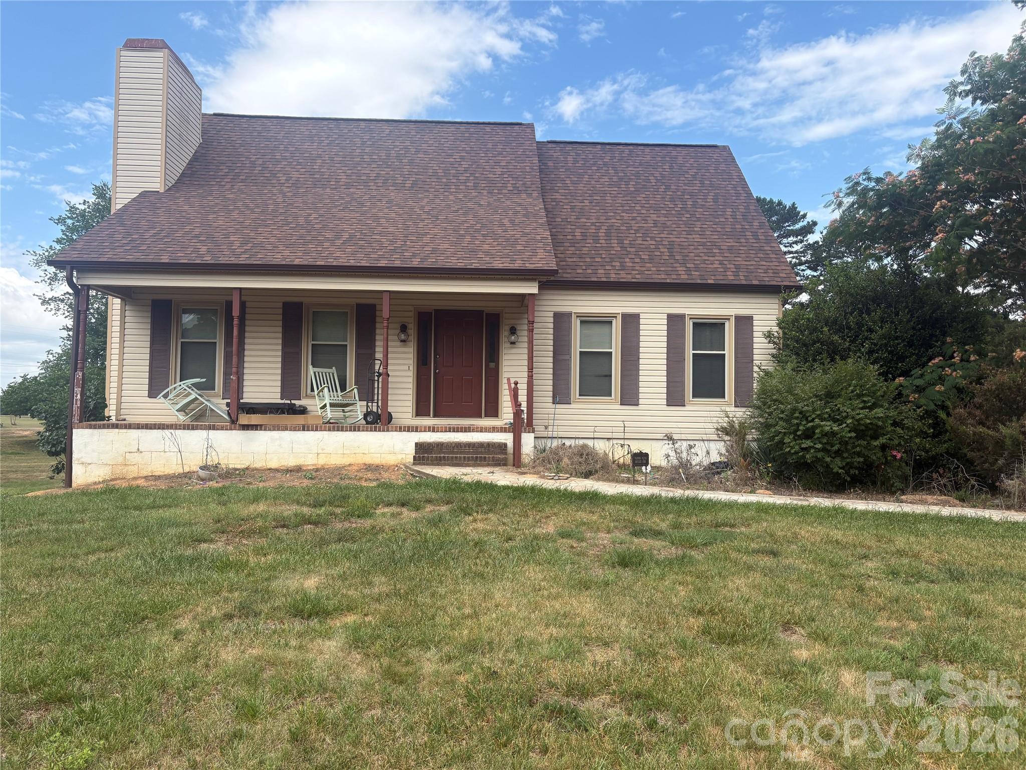 123 Valley Oaks Drive, Advance, NC. property listing photo