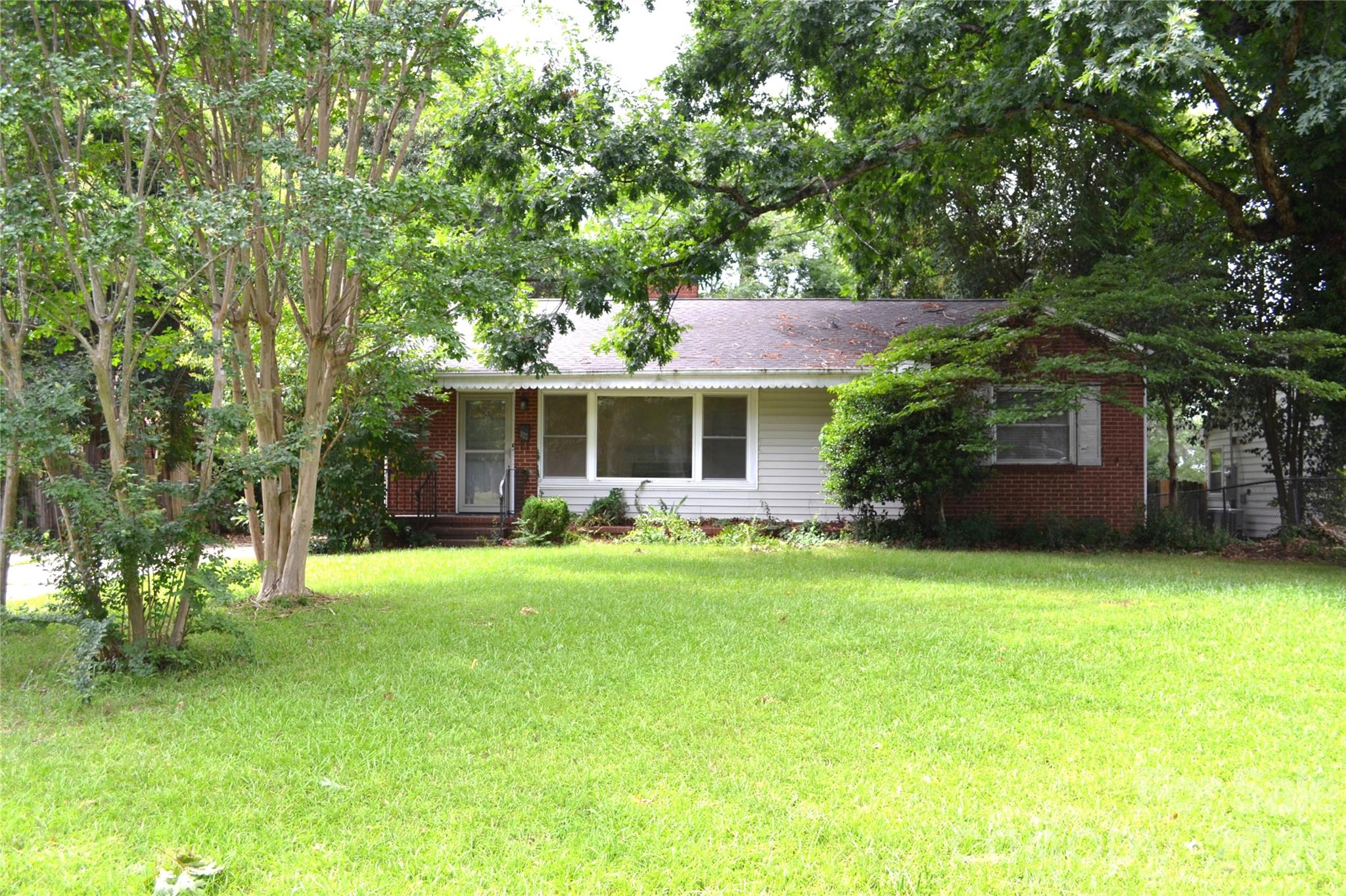827 Mohigan Street, Charlotte, NC. property listing photo