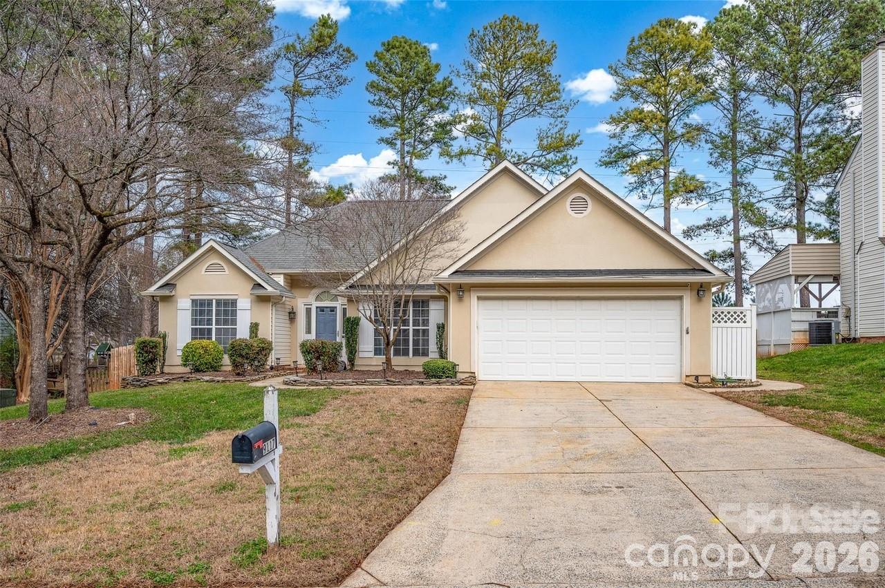 9117 Strattonville Court, Huntersville, NC. property listing photo