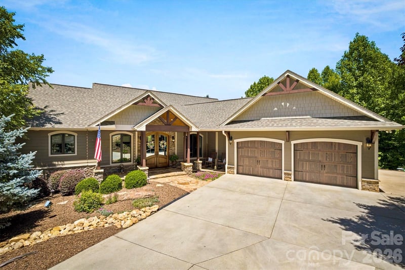 1167 Johns Ridge Parkway, Lenoir, NC - 3 beds, 2.5 baths, 3,510 sqft - $1,495,000
