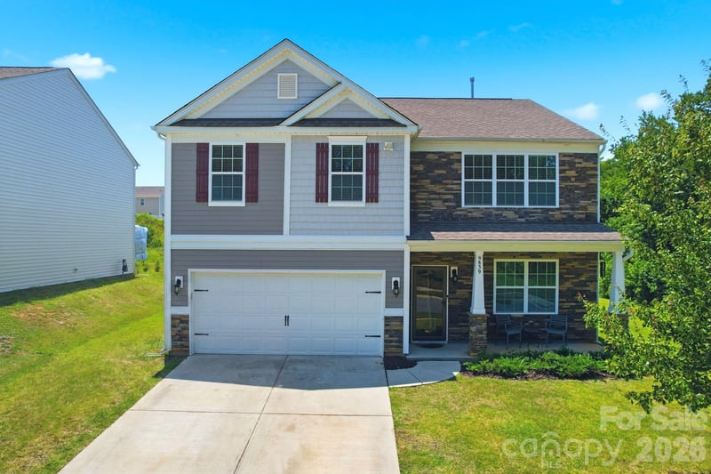 9839 Oak Barrel Lane, Charlotte, NC - 5 beds, 3 baths, 2,488 sqft - $450,000