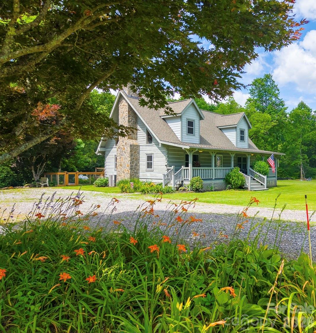 538 East Fork Road, Sylva, NC. property listing photo