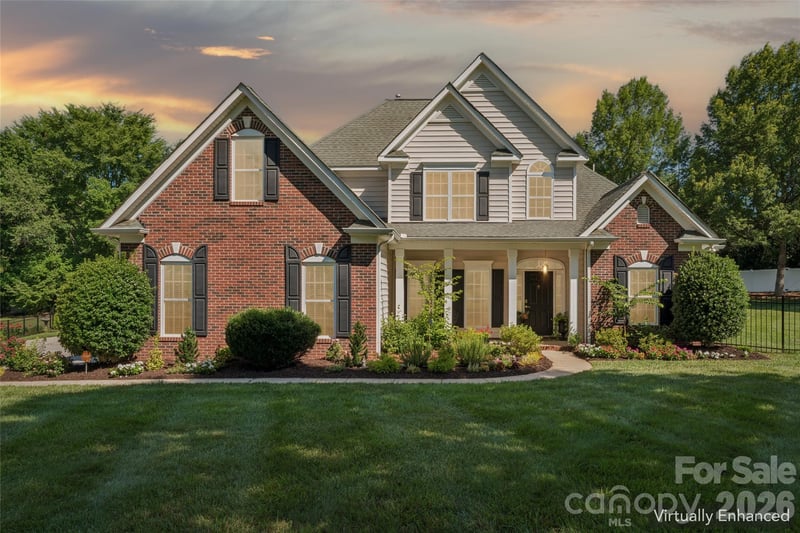 1016 Wesley Downs Road, Wesley Chapel, NC - 3 beds, 2.5 baths, 2,125 sqft - $759,000