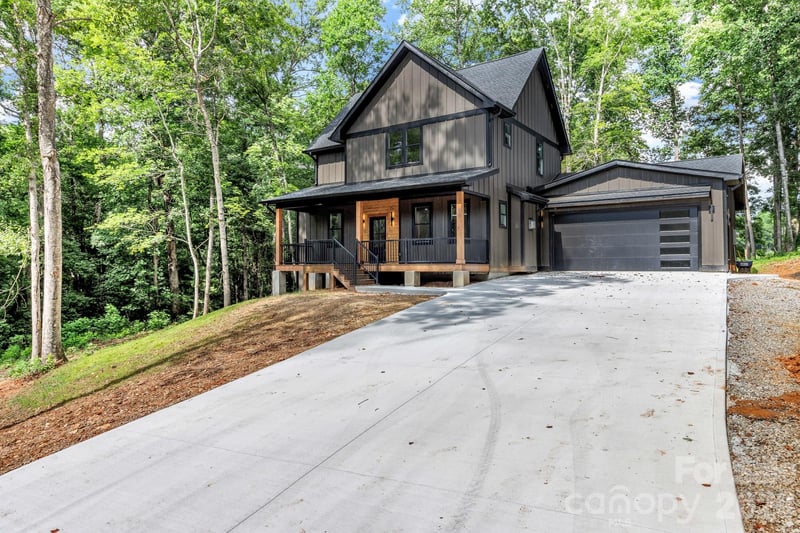 80 Goldenwood Lane, Mills River, NC - 3 beds, 3.5 baths, 2,385 sqft - $750,000