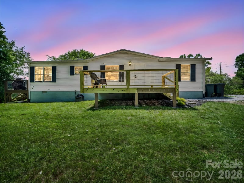 210 Banner Farm Road, Mills River, NC - 3 beds, 2 baths, 1,268 sqft - $399,999