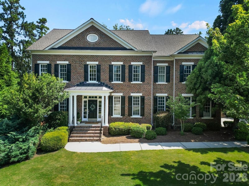 16619 Flintrock Falls Lane, Charlotte, NC - 5 beds, 5.5 baths, 5,348 sqft - $1,125,000