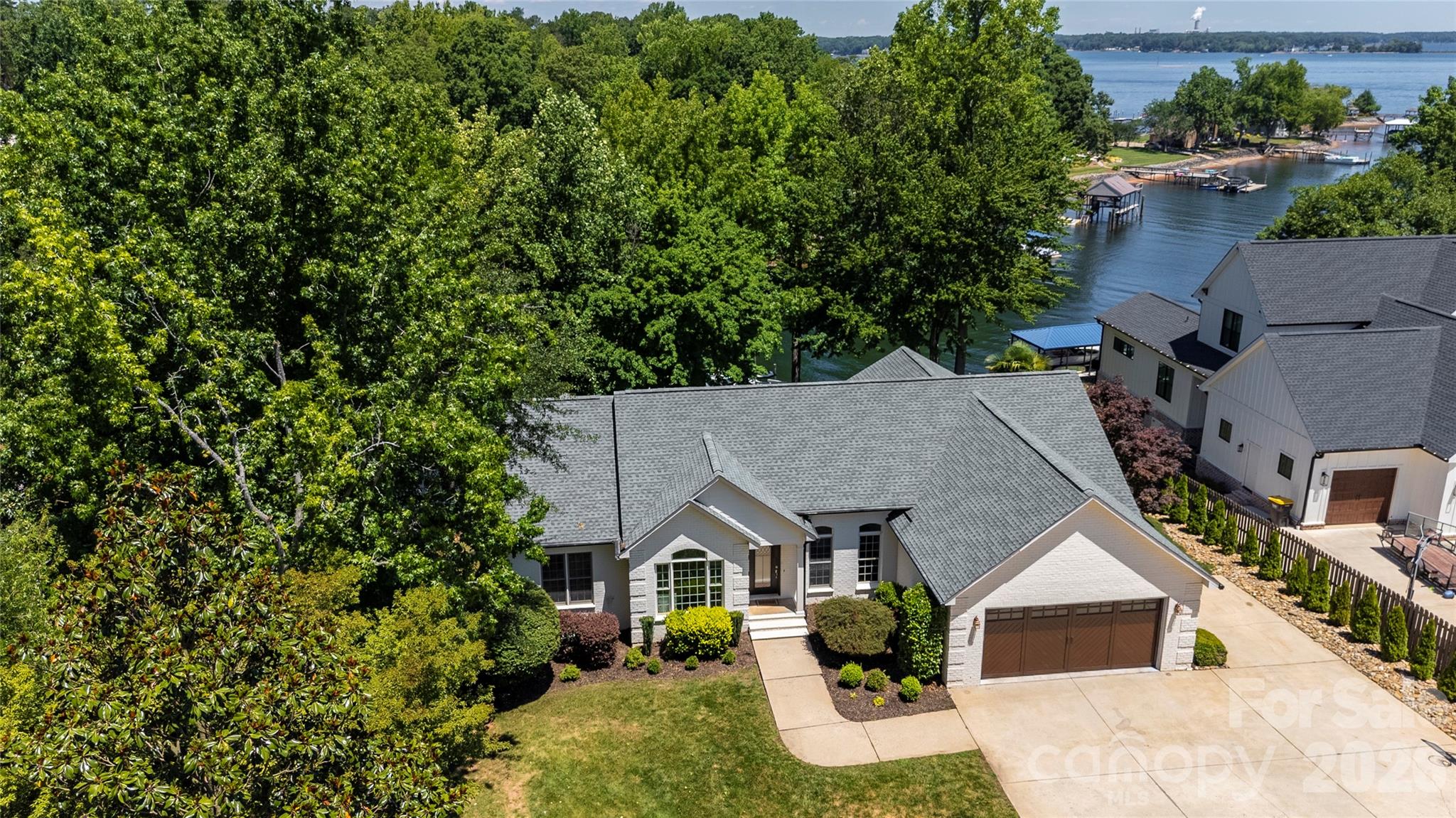 7559 Rabbit Circle, Denver, NC. property listing photo