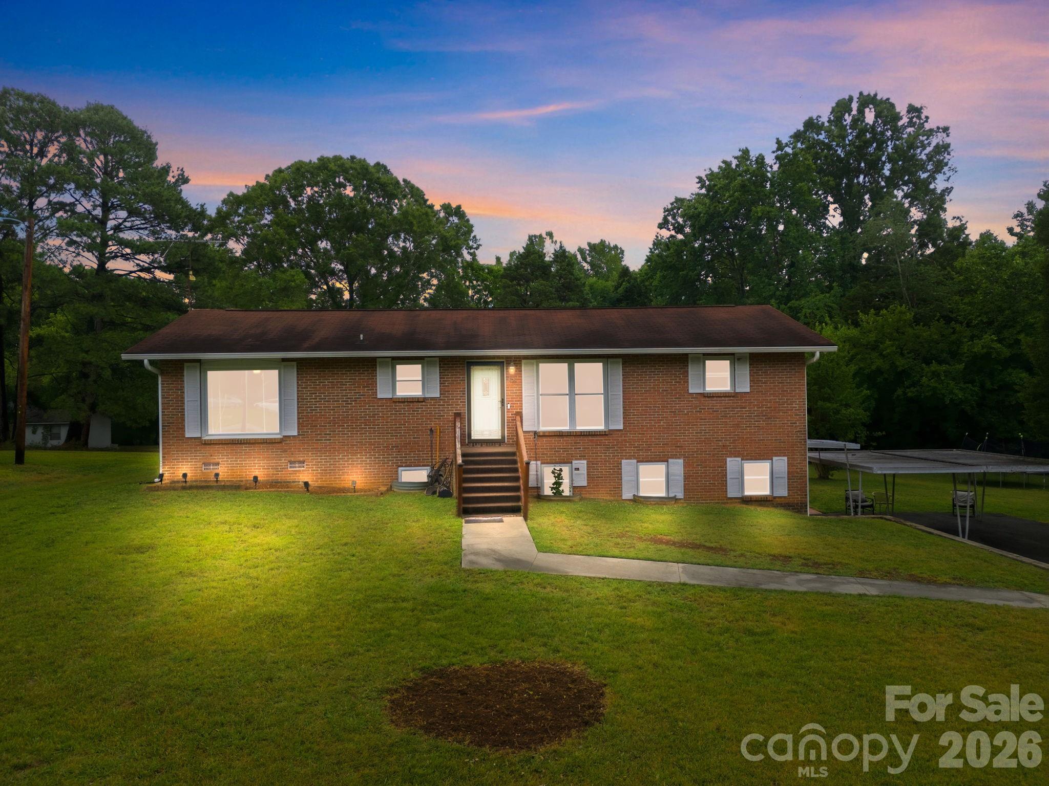 401 Grant Street, Spencer, NC. property listing photo