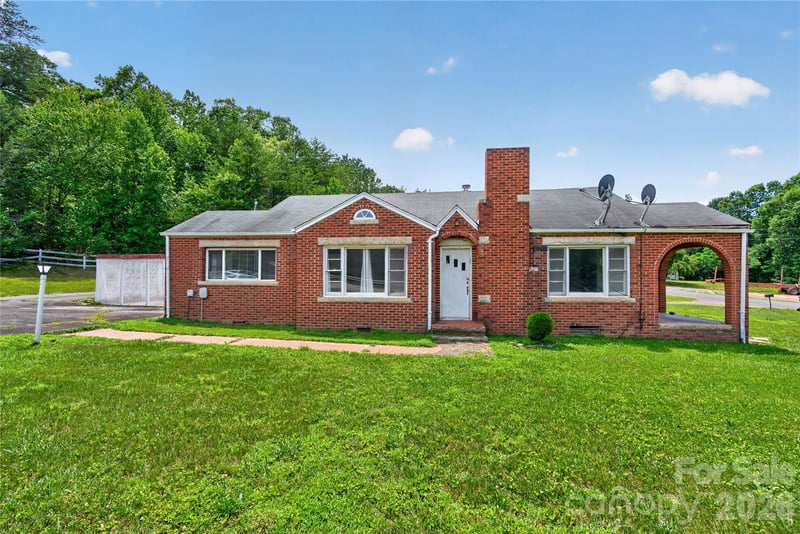 107 Carderwoody Road, Statesville, NC - 3 beds, 2 baths, 1,728 sqft - $199,999