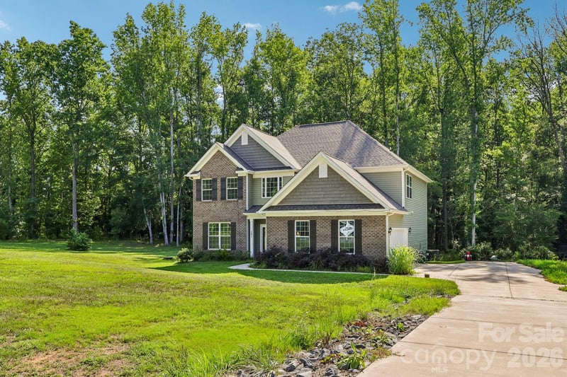 207 Barra Drive, Waxhaw, NC - 5 beds, 3 baths, 2,772 sqft - $610,000