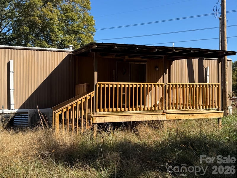 5027 Lineberger Loop Road, Denver, NC - 2 beds, 1 bath, 720 sqft - $119,900