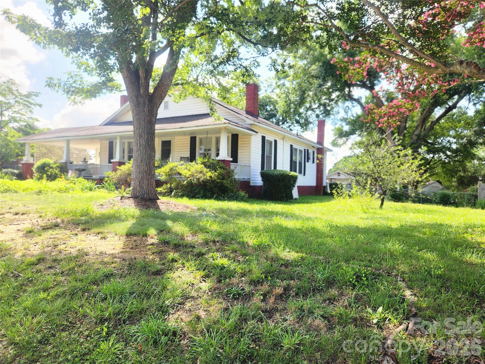 29 Brookwood Avenue NW, Concord, NC. property listing photo