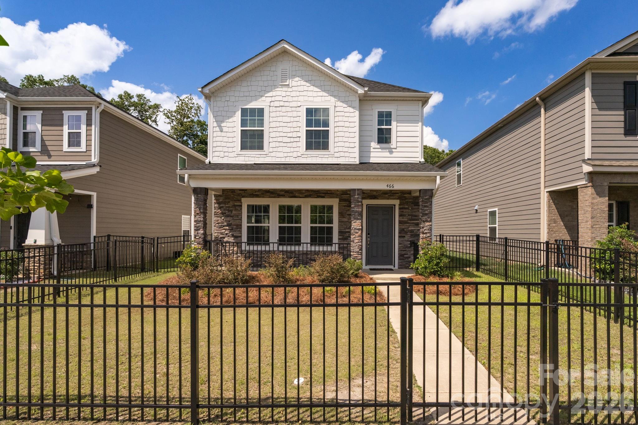 466 Cranford Drive, Pineville, NC. property listing photo