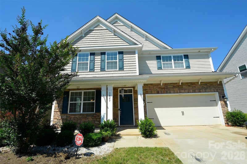 5825 Pepperpike Way Apt 212, Charlotte, NC - 5 beds, 4 baths, 3,218 sqft - $525,000