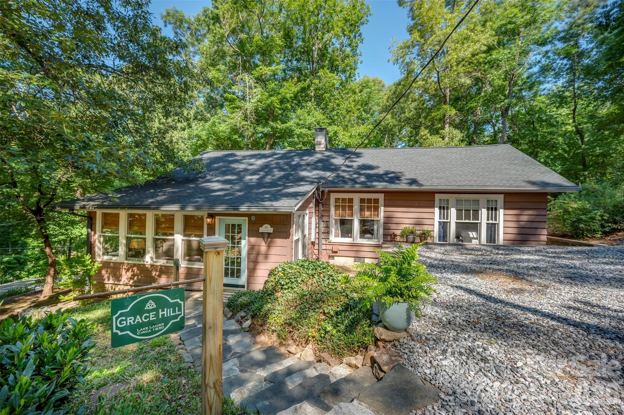415 E Lakeshore Drive, Landrum, SC. property listing photo