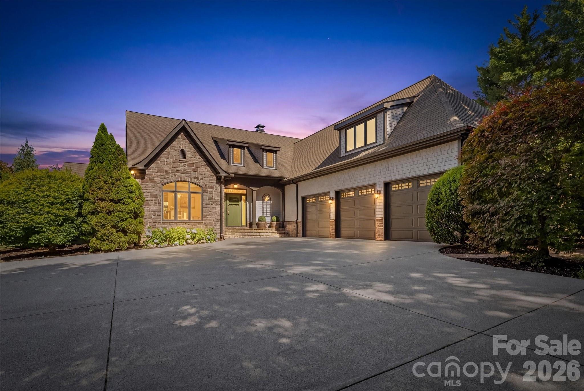 12820 Westmoreland Farm Road, Davidson, NC. property listing photo