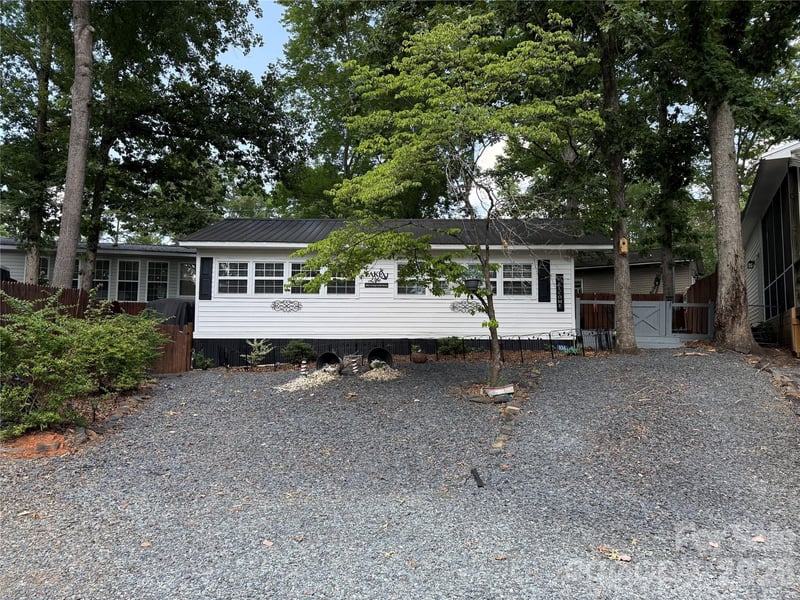 106 Catawba Court F188, Mount Gilead, NC - 1 bed, 1 bath, 640 sqft - $159,900