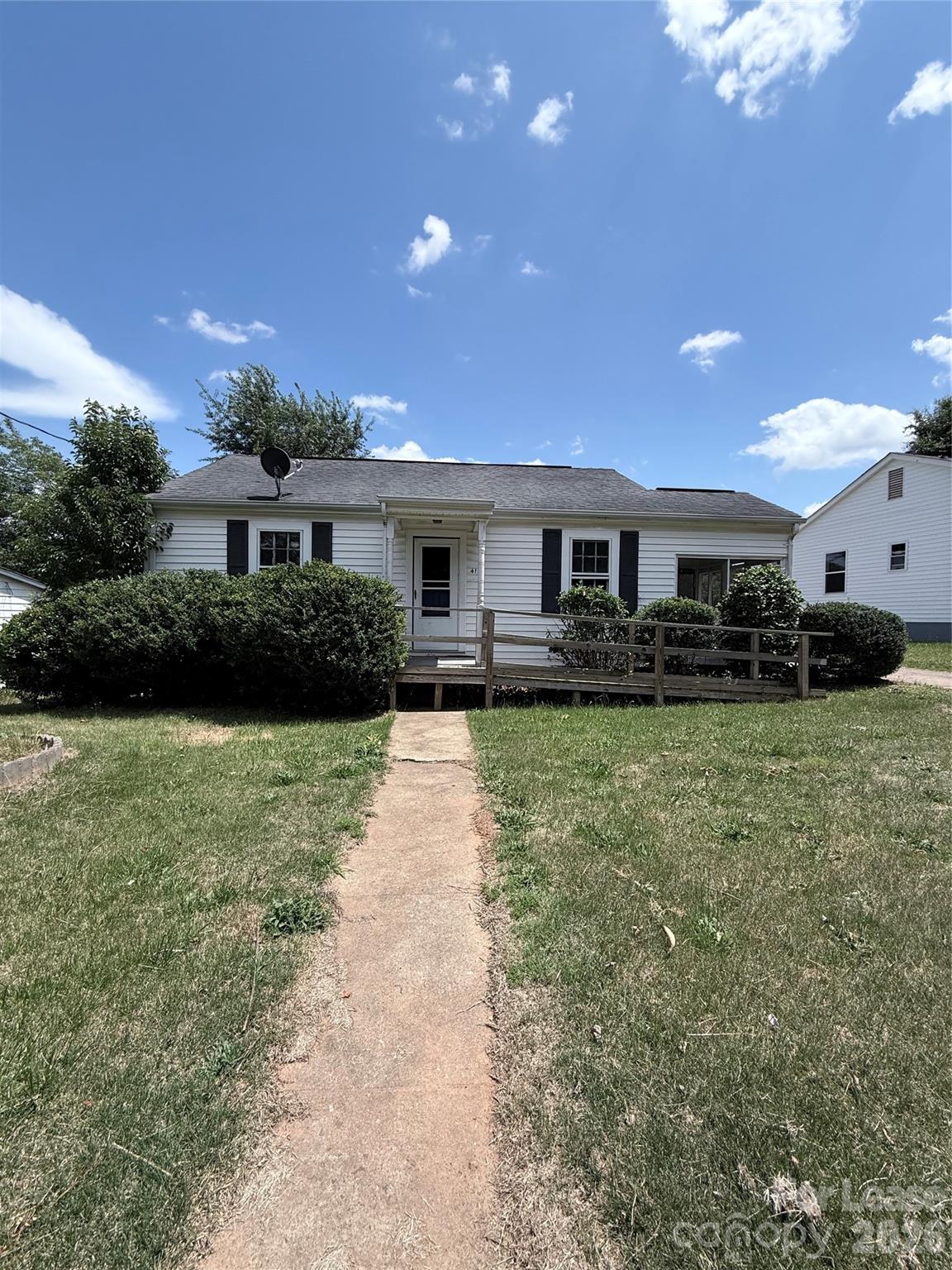 415 W Circle Drive, Shelby, NC. property listing photo