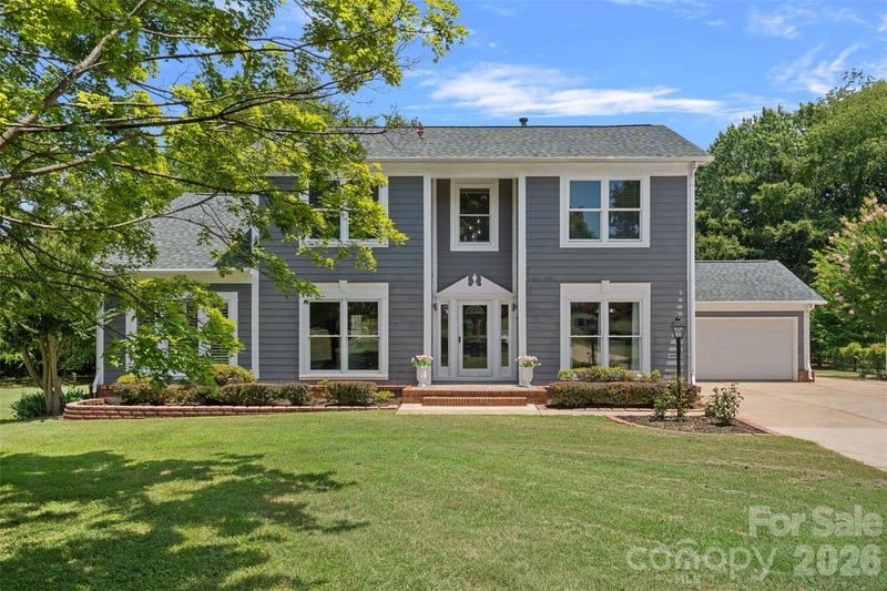 19226 Brookgreen Garden Place, Cornelius, NC - 4 beds, 2.5 baths, 2,634 sqft - $650,000