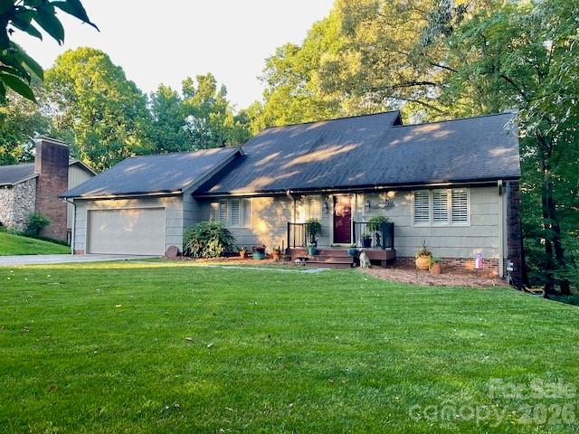 446 17th Avenue Drive NE, Hickory, NC. property listing photo