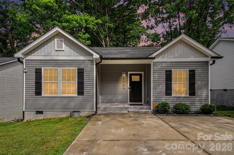 2703 S Calvary Street, Gastonia, NC - 3 beds, 2 baths, 1,242 sqft - $265,000