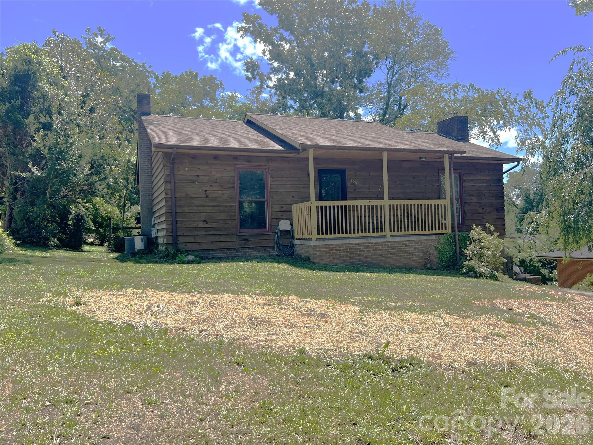 305 Forest Hill Street, Morganton, NC. property listing photo