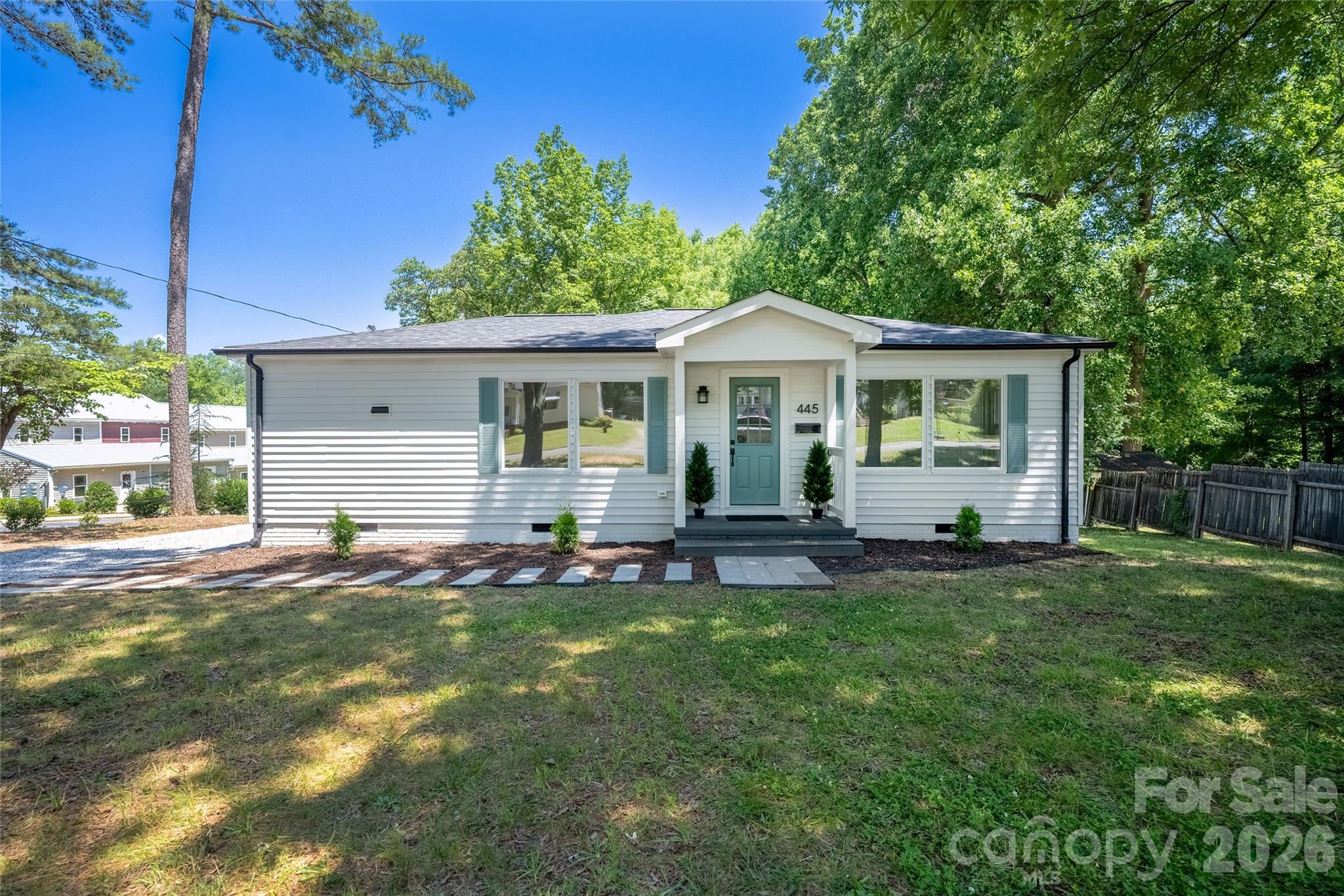 445 Oakwood Avenue, Mooresville, NC. property listing photo