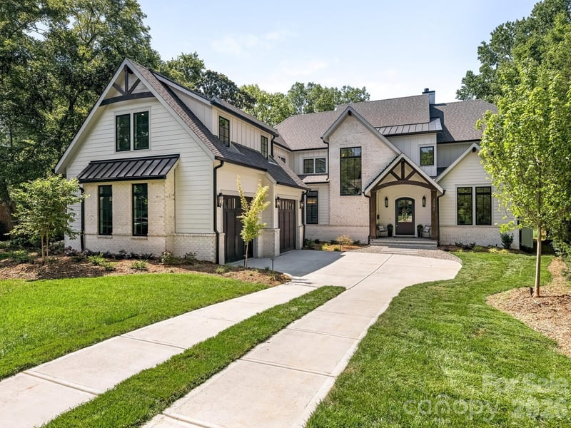 3240 Sunset Drive, Charlotte, NC - 6 beds, 5.5 baths, 5,241 sqft - $2,950,000
