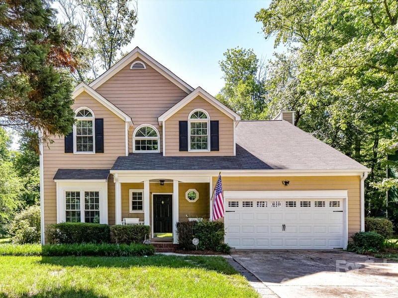 4411 Poplar Grove Drive, Charlotte, NC - 5 beds, 2.5 baths, 2,621 sqft - $470,000