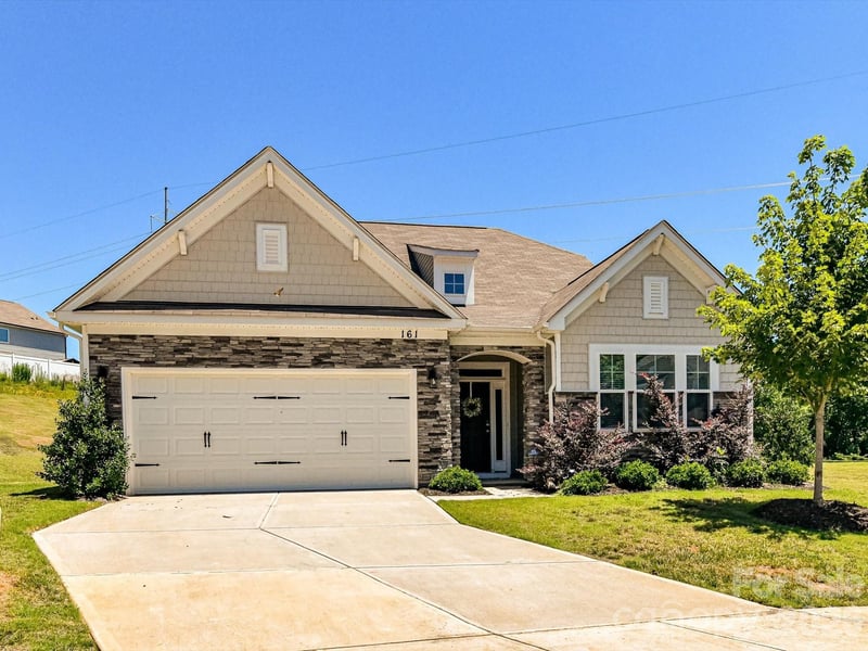 161 Cotton Field Drive, Statesville, NC - 3 beds, 3 baths, 2,616 sqft - $475,000
