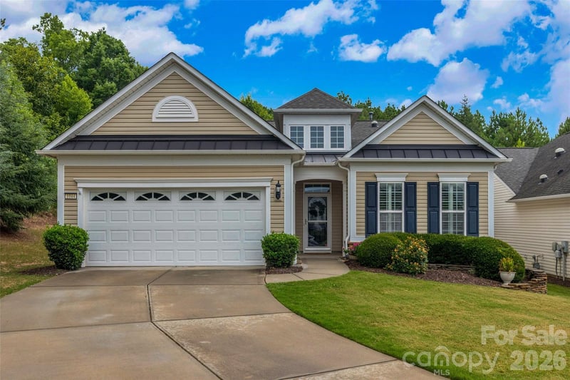 1044 Orchid Lane, Fort Mill, SC - 3 beds, 2 baths, 1,909 sqft - $550,000