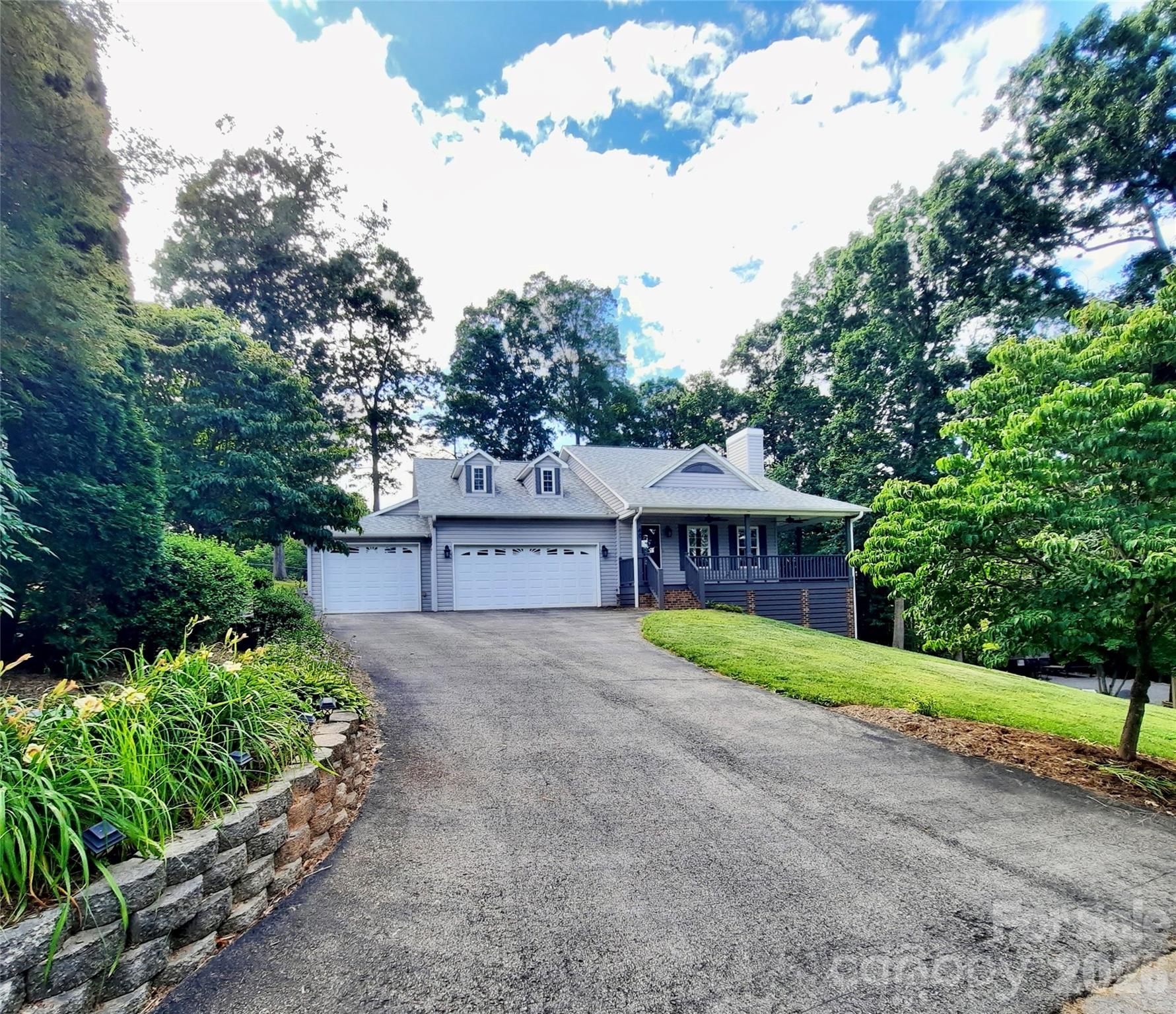 40 Brierfield Drive, Candler, NC. property listing photo