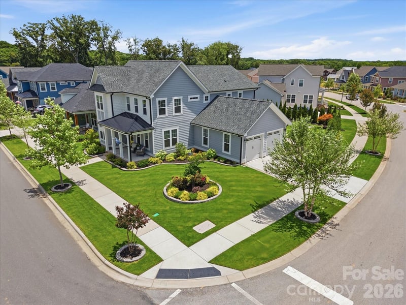 364 Luray Way, Rock Hill, SC - 3 beds, 2.5 baths, 2,970 sqft - $659,000
