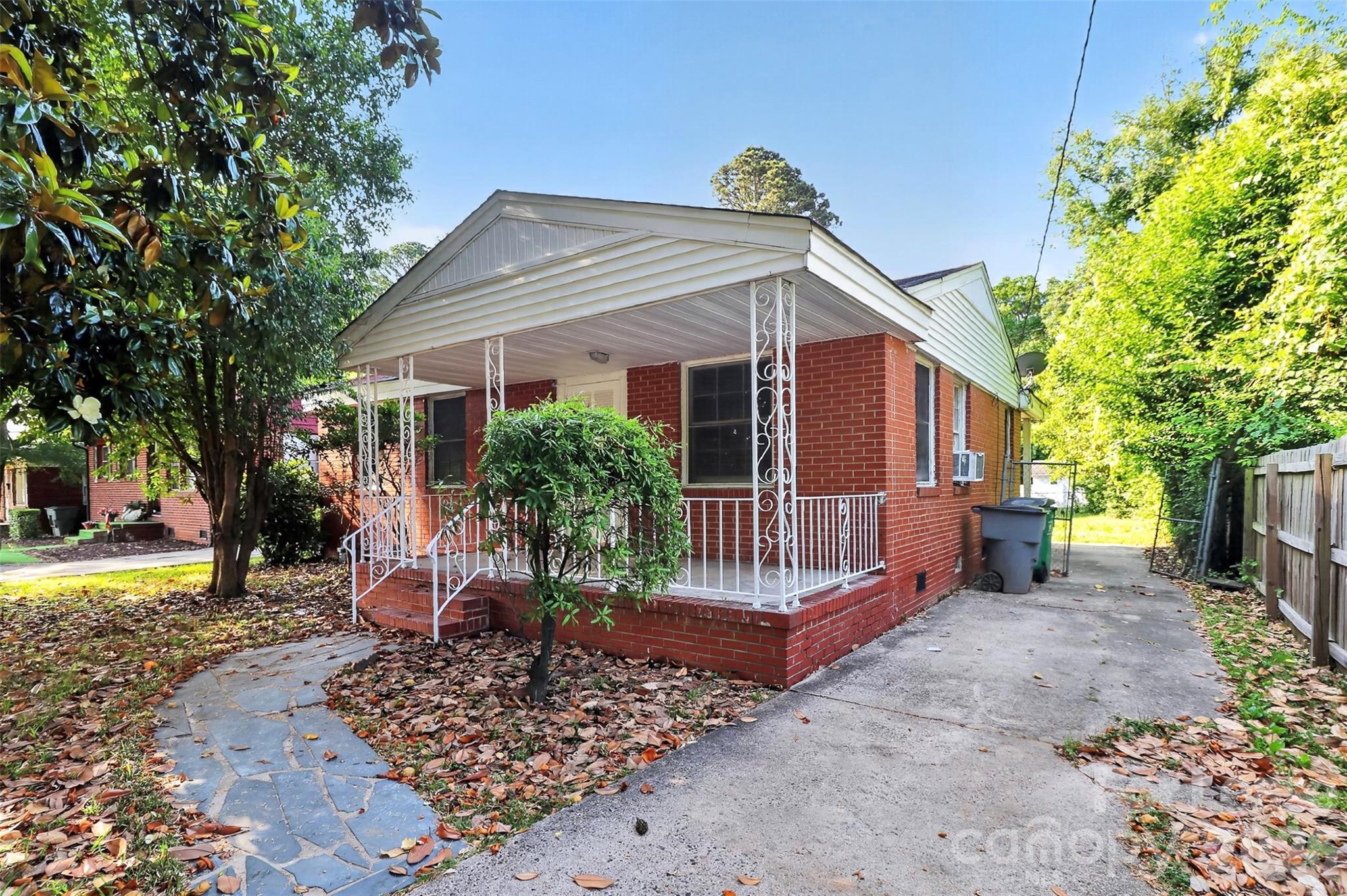 1813 Lasalle Street, Charlotte, NC. property listing photo
