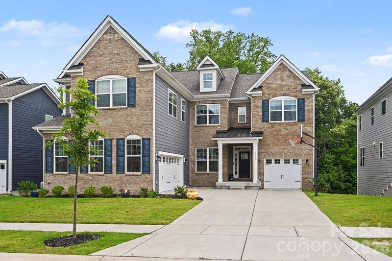 3025 Haley Circle, Davidson, NC - 5 beds, 4 baths, 4,186 sqft - $930,000