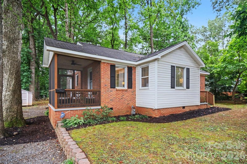 406 Nims Street, Fort Mill, SC - 3 beds, 1 bath, 1,083 sqft - $335,000