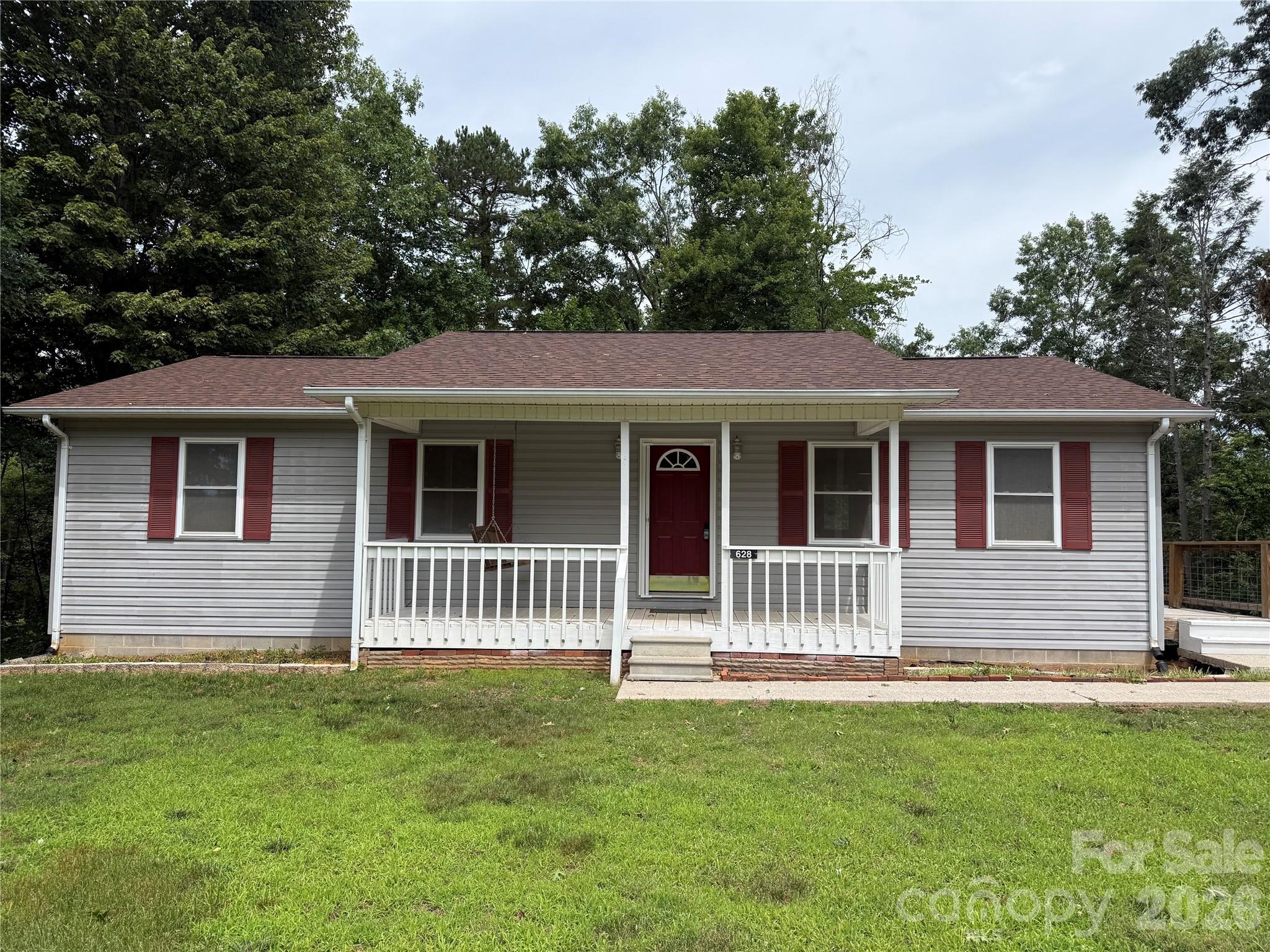 628 Hidden View Loop, Marion, NC. property listing photo